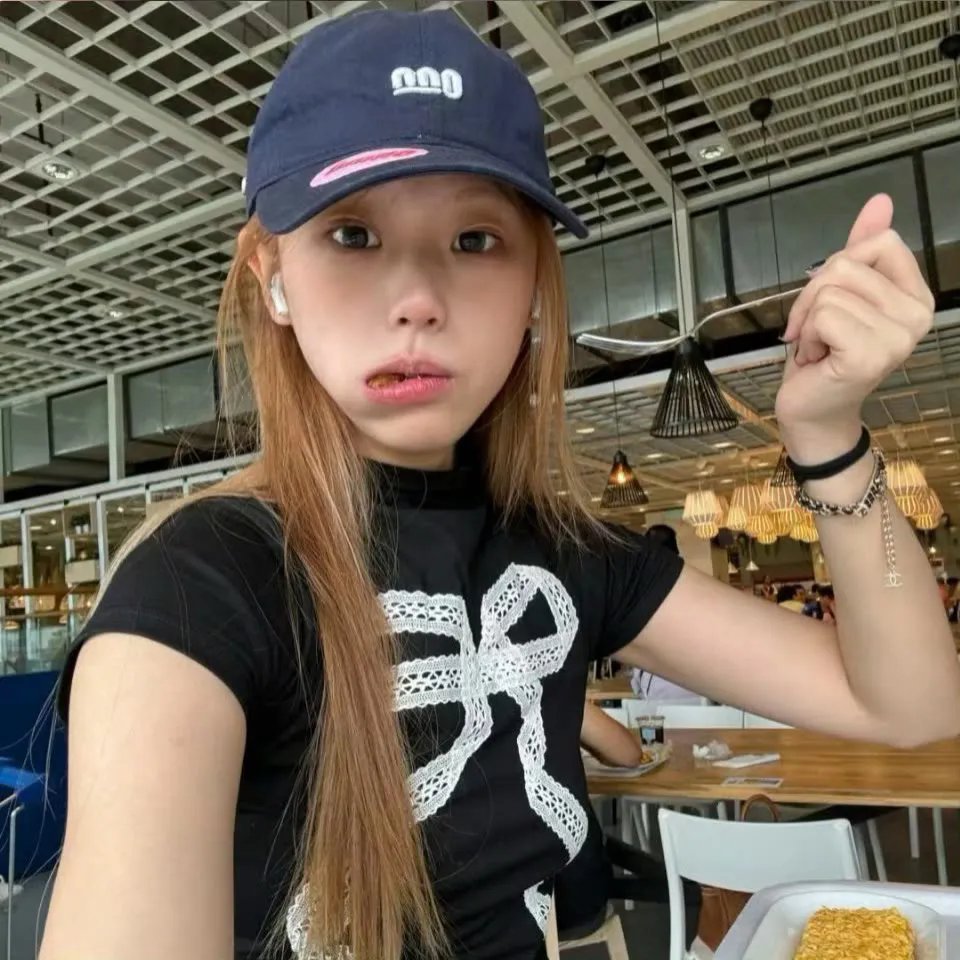 我是周时青